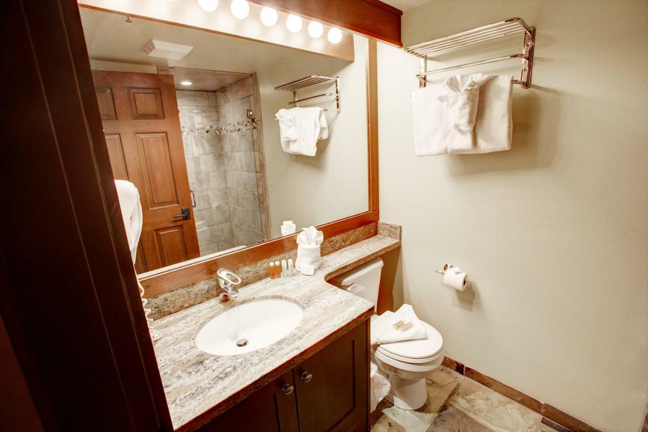 וויסטלר Greystone Lodge מראה חיצוני תמונה